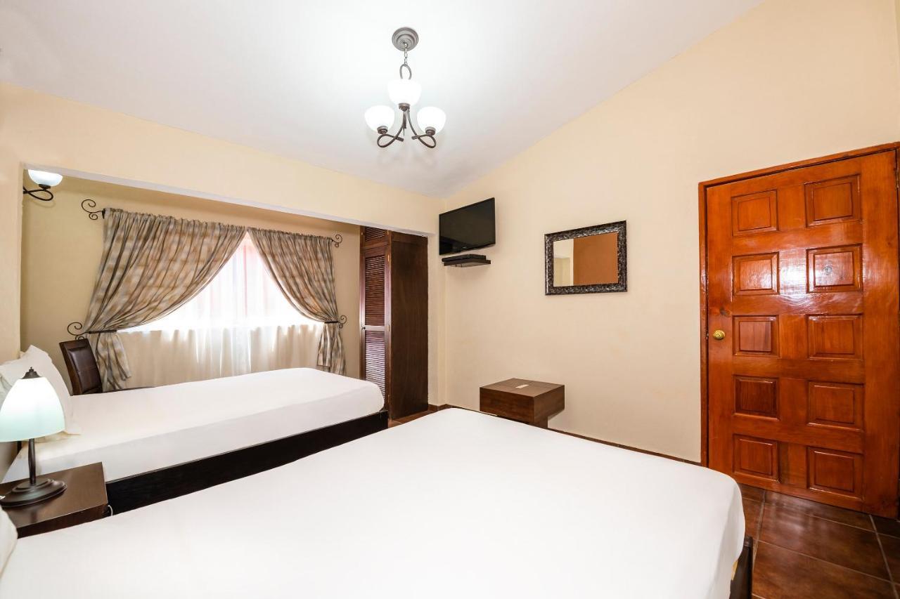 Capital O Villas San Francisco Hotel Huichapan Ngoại thất bức ảnh