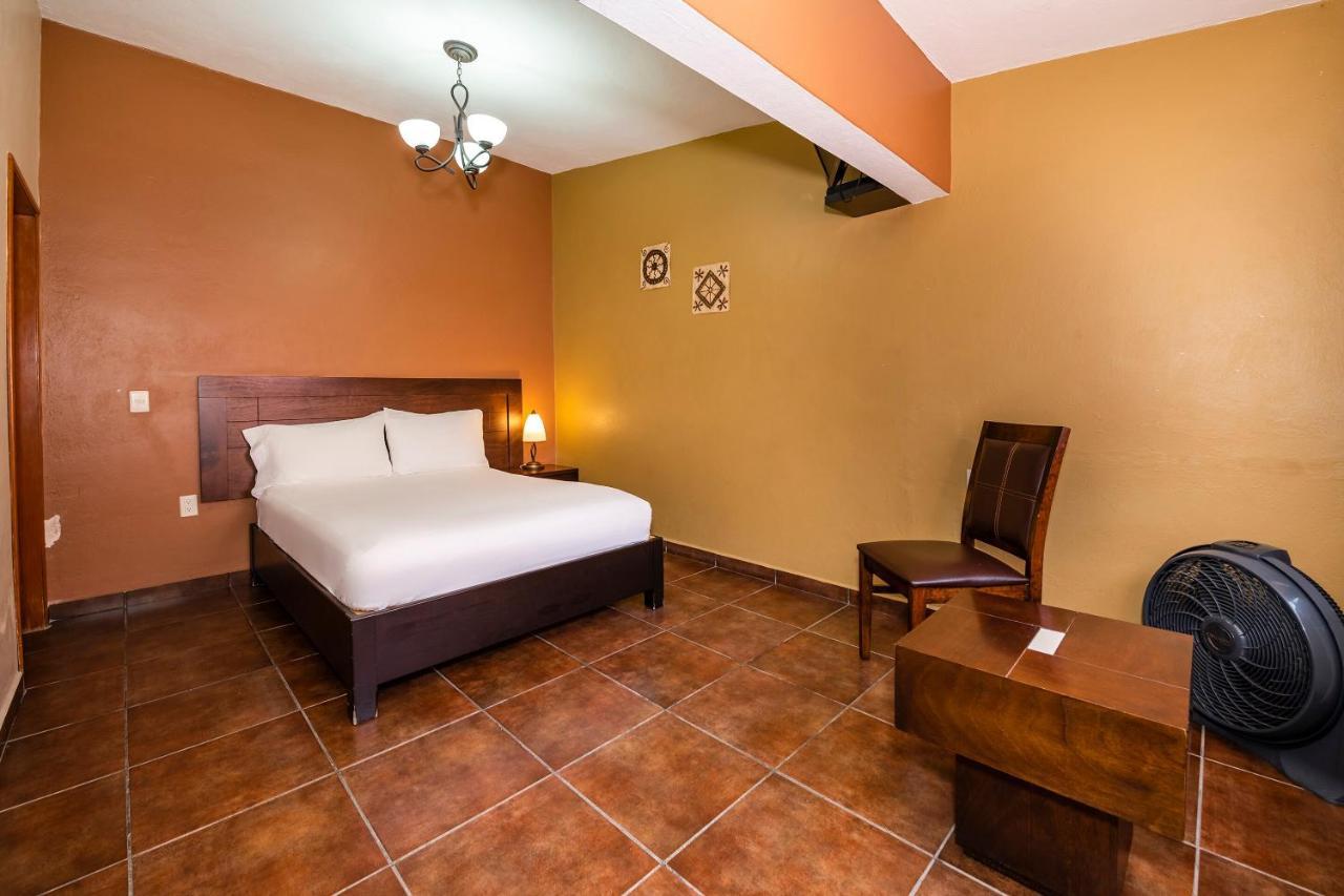 Capital O Villas San Francisco Hotel Huichapan Ngoại thất bức ảnh