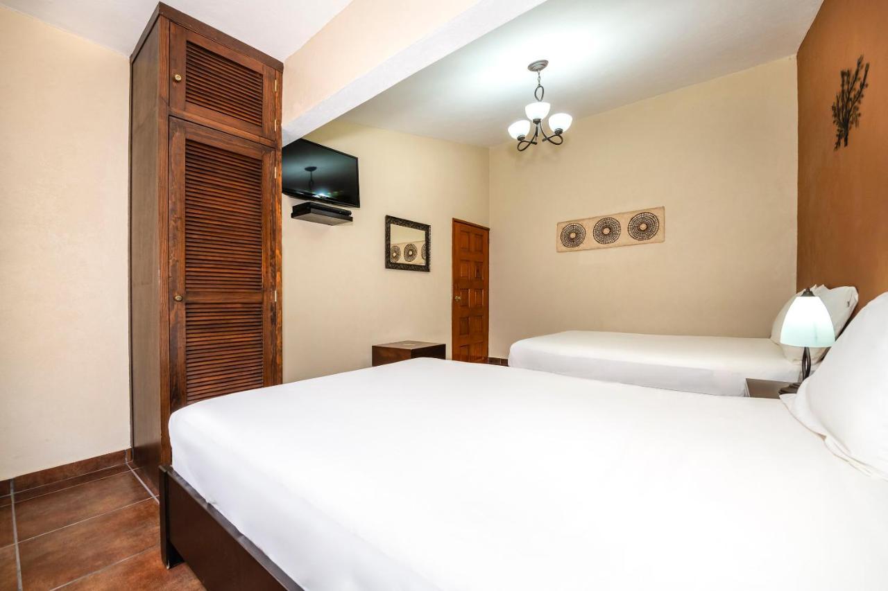 Capital O Villas San Francisco Hotel Huichapan Ngoại thất bức ảnh