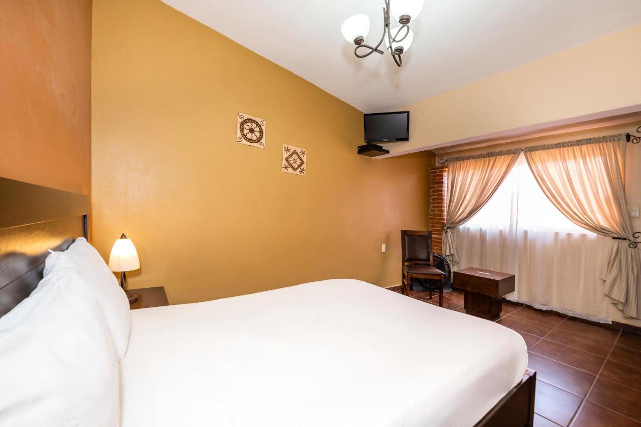 Capital O Villas San Francisco Hotel Huichapan Ngoại thất bức ảnh